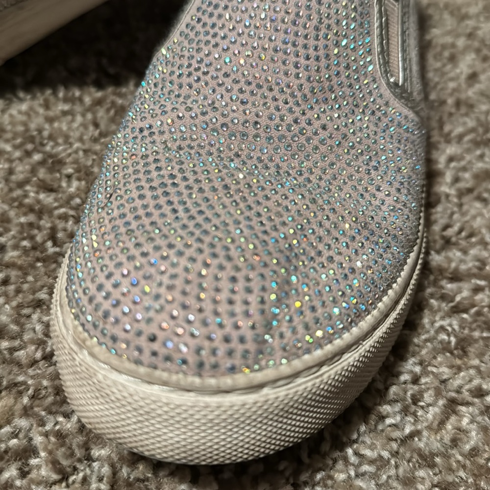 Super-cute, comfy & very sparkly rhinestone slip-ons from Place (6) EUC!